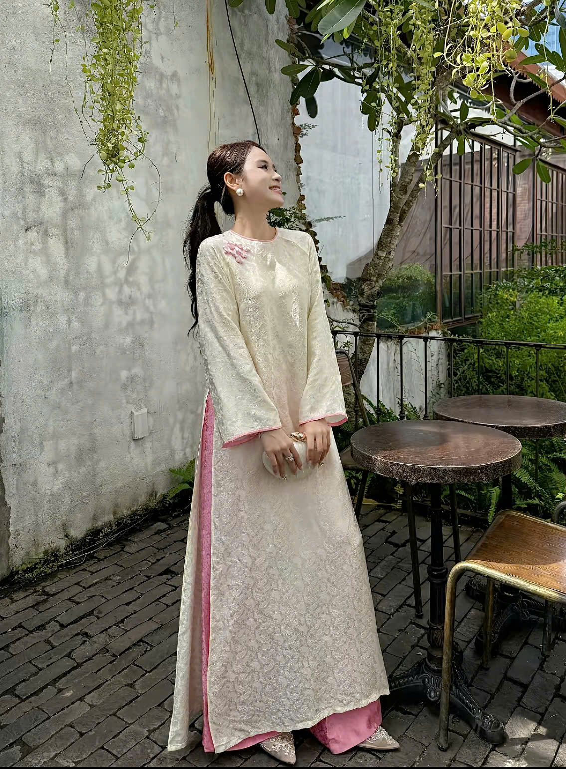 AODAI244 thumb 2