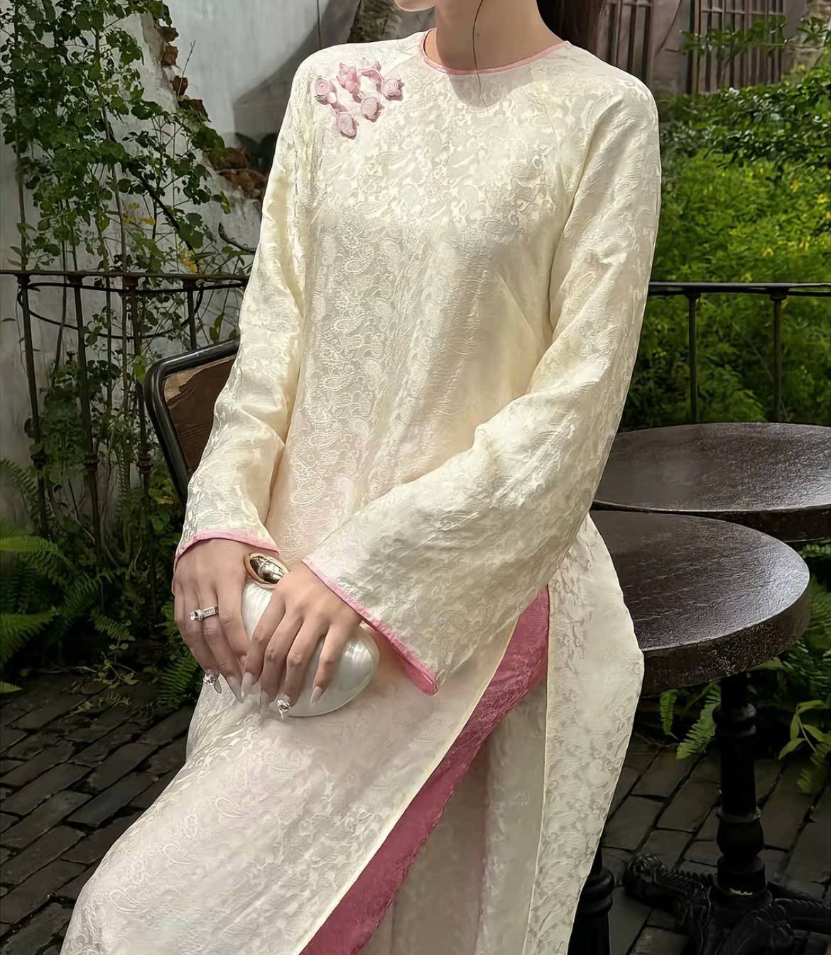 AODAI244 thumb 3